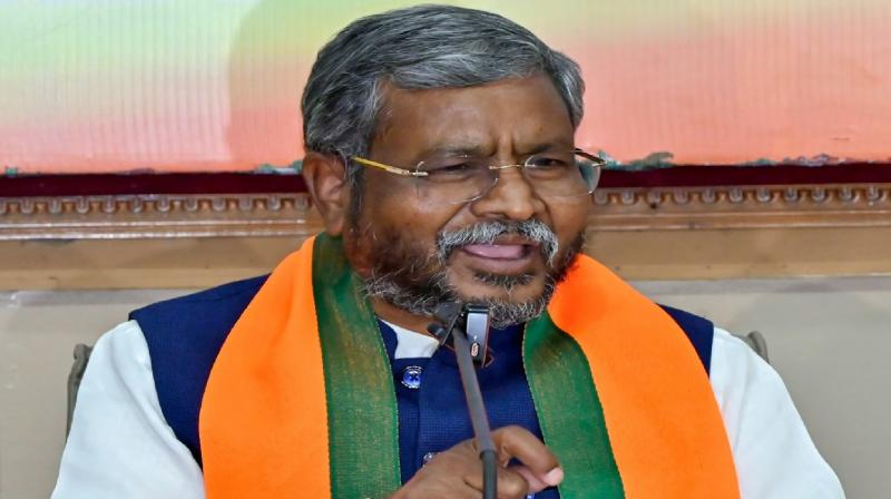 CM should seriously consider the demands of the ambulance workers sitting on strike Babulal news in hindi