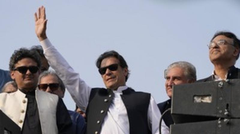 Pakistan: Imran Khan will be the only candidate of the party on all 33 parliamentary seats in the by-elections