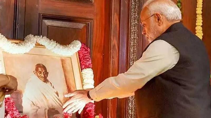 PM Modi pays tribute to Mahatma Gandhi on his death anniversary