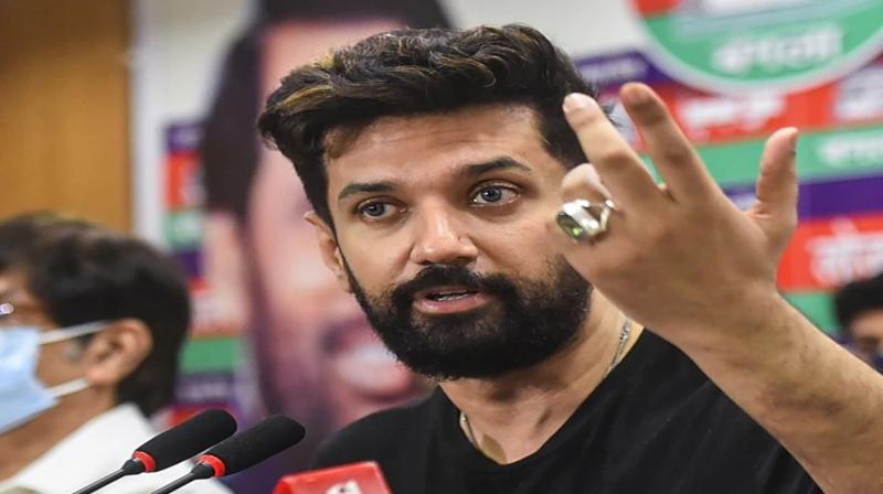 Bihar Politics : Energy Minister Vijendra Prasad Yadav please stop bluffing Biharis: Chirag Paswan