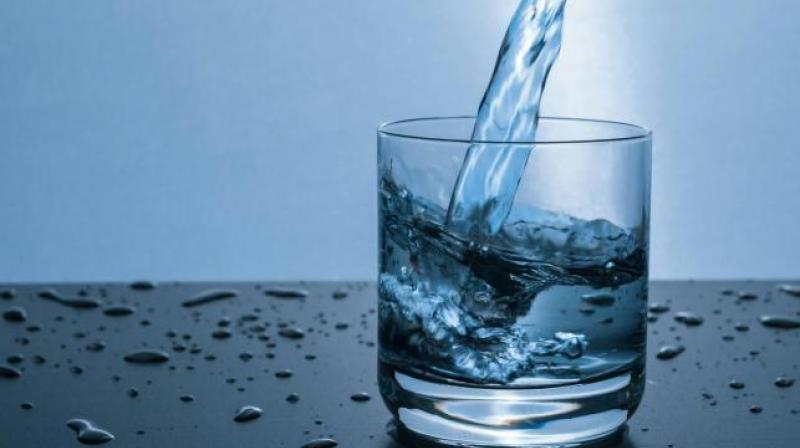 How much water do you drink in a day? alcohol is harmful news in hindi