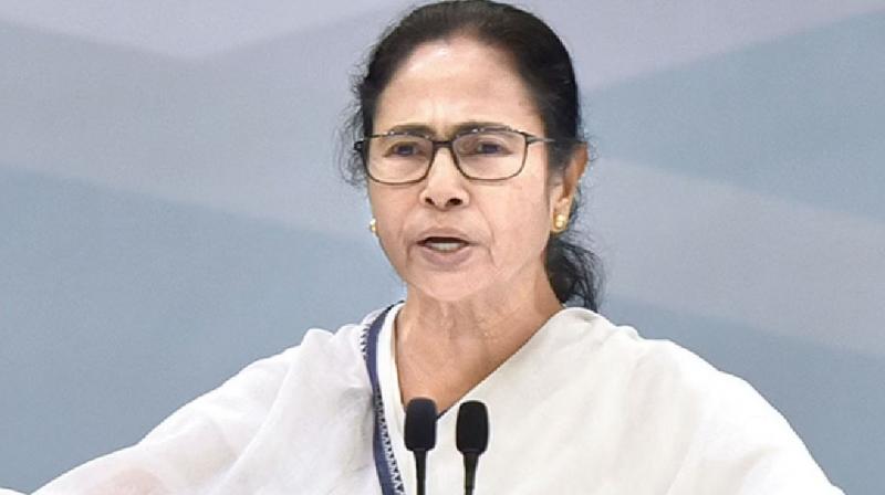 Mamta Banerjee announced to give jobs to the relatives of those who lost their lives in the train accident.