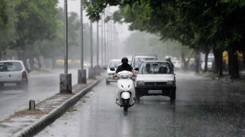 Weather changed in Punjab, temperature dropped due to heavy rain news in hindi