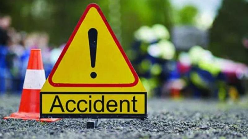 Six killed, five injured in road accident in Badaun UP News In Hindi