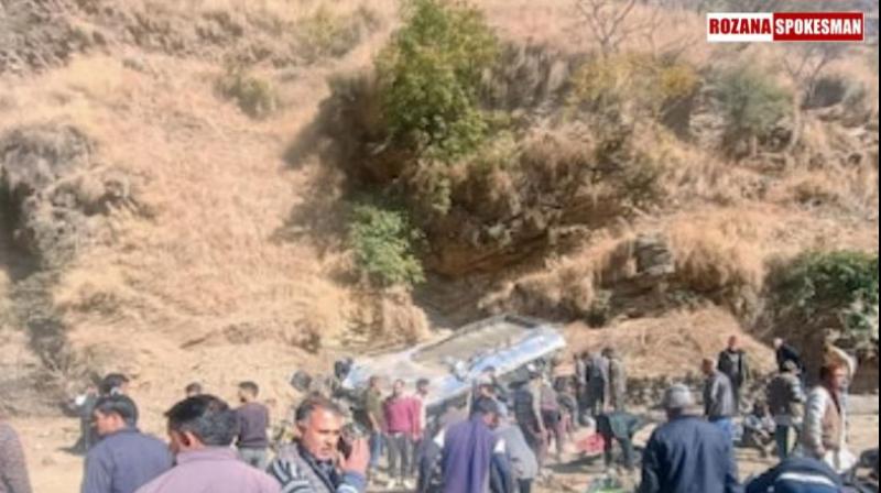 Himachal Pradesh bus accident in Kullu, many people feared dead news in hindi