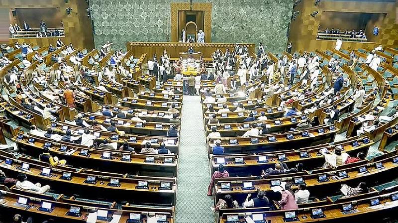 Lok Sabha and Rajya Sabha adjourned again, opposition parties protested news in hindi