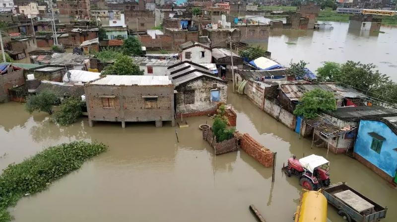 More than 9 lakh population affected by floods in Bihar news in hindi