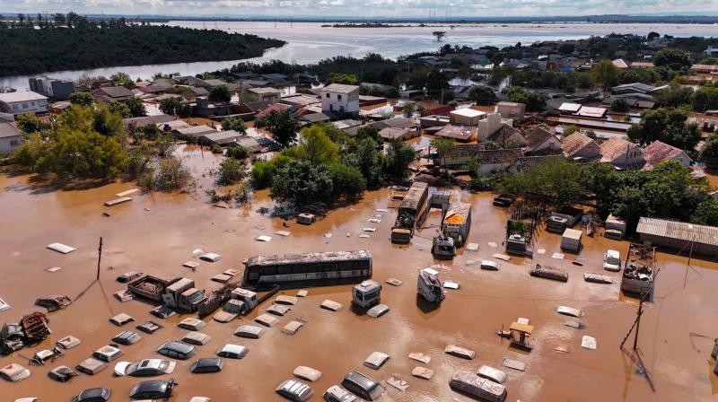 flood in Brazil 143 people died, govt announced emergency expenditure news