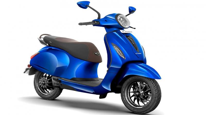 Bajaj will unveil Chetak electric scooter on December 20 news in hindi