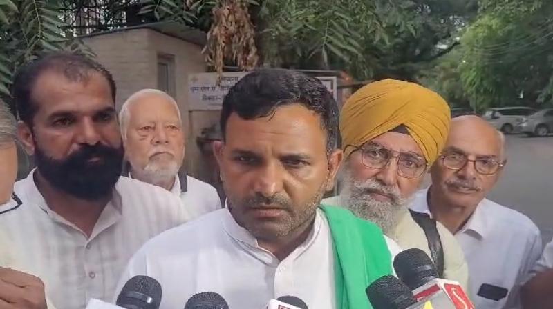 Meeting between farmers and Haryana government officials news in hindi