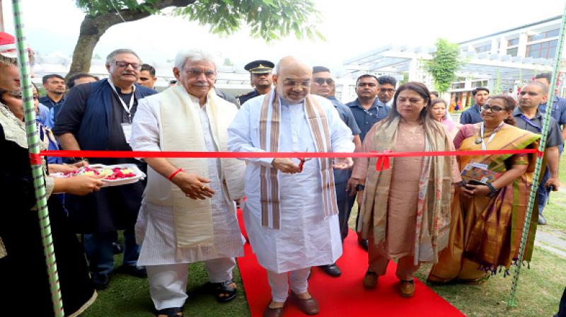 Amit Shah laid the foundation stone of 'Sacrificing Pillar' in Srinagar