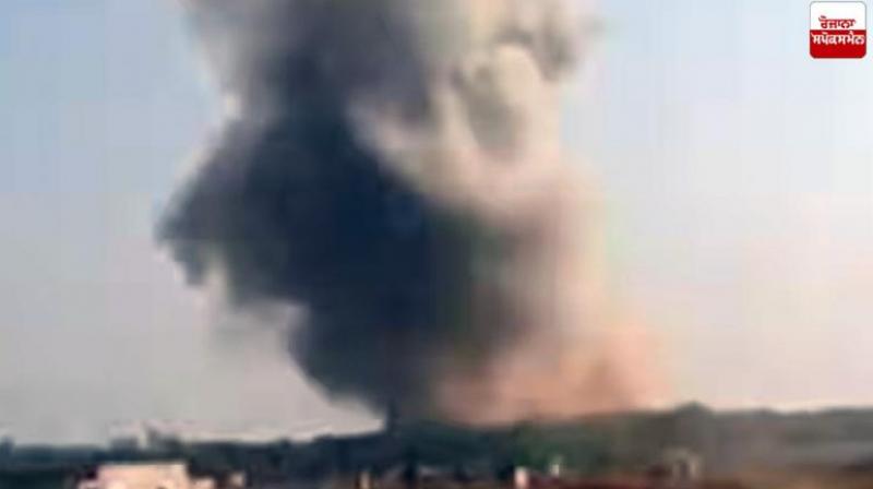 Explosion in ordinance factory in Maharashtra, 5 died News In Hindi