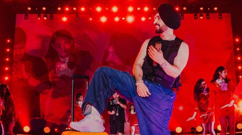 Diljit Dosanjh offered tickets to request little fan News In Hindi