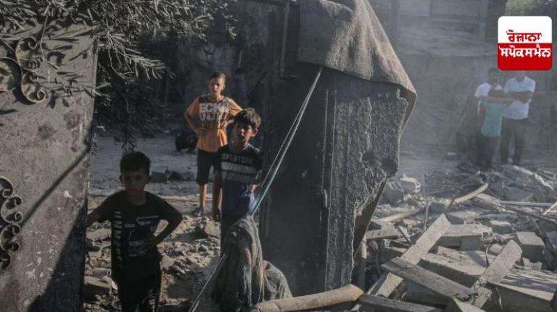 Israel attacks mosque and school in Gaza news in hindi