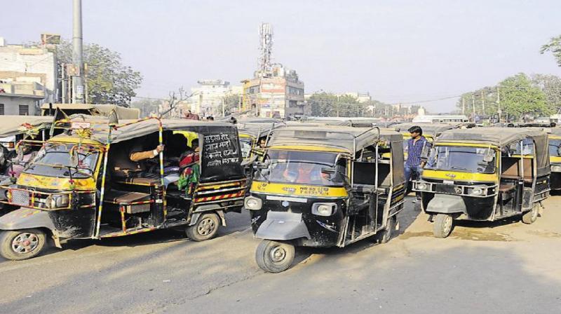 Diesel auto rickshaws will not run after December 31 news in hindi