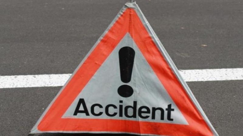 road accident in Firozabad, 5 people died news in hindi