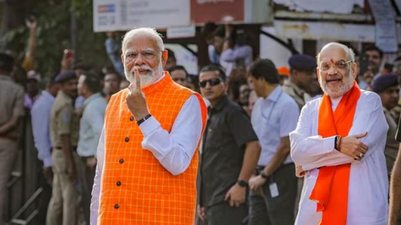 Voting continues for 25 Lok Sabha seats in Gujarat PM Modi cast his vote