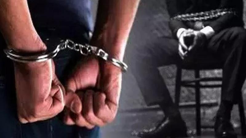 UP: Two drug smugglers arrested, morphine worth Rs 5 crore recovered