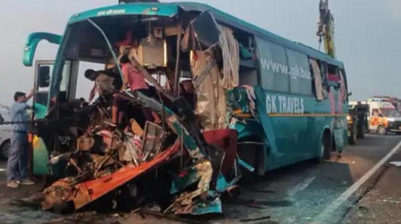 Haryana News: Bus collides with trolley in Jind news in hindi