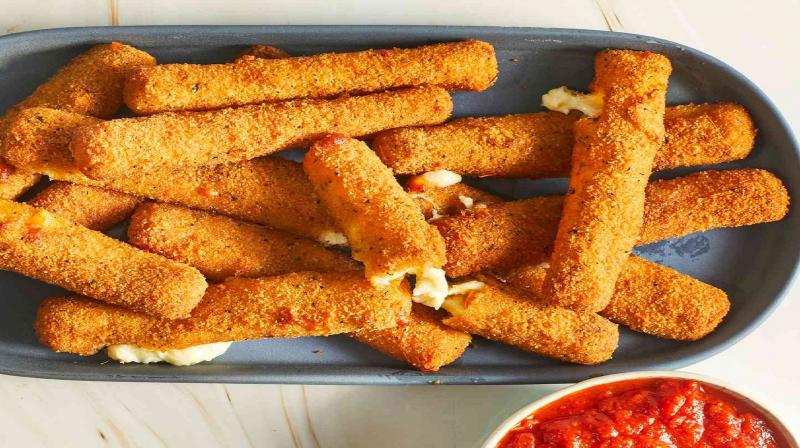 Homemade Mozzarella Cheese Sticks, ready instantly news in hindi