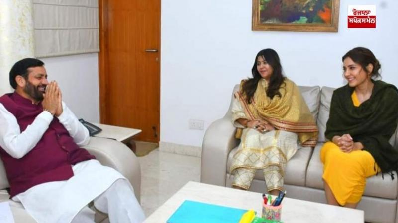 Ekta Kapoor met Chief Minister Nayab Saini Haryana Bhawan News In Hindi 