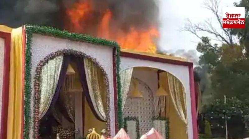 Punjab Hoshiarpur Marriage Palace Fire Breaks Out News In Hindi