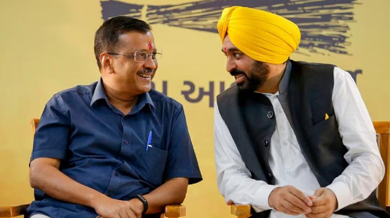 Arvind Kejriwal congratulated AAP on its spectacular victory news in hindi