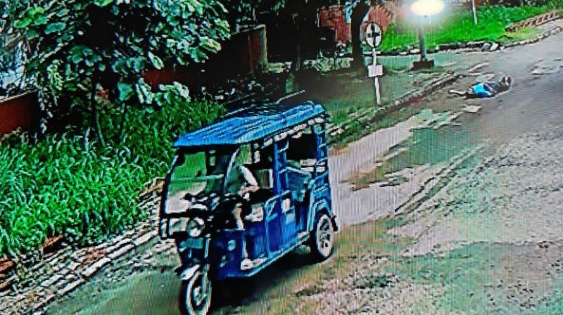 Chandigarh News: Minor e-rickshaw driver hits motor vehicle inspector