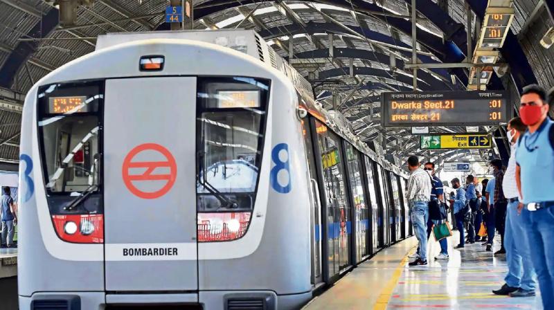 Big news Delhi Metro train services start at 2:30 pm on Holi news in hindi