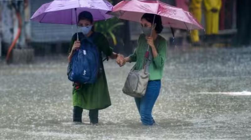 Thunderstorm, moderate rain warning in Mumbai, Pune and Ahmednagar