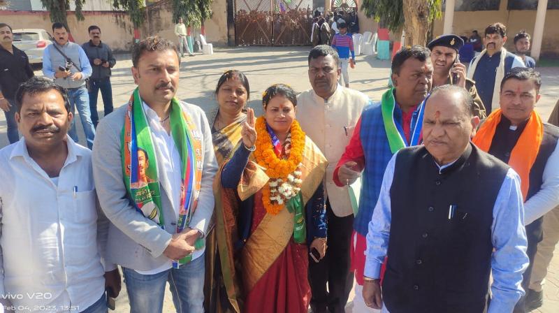 Ramgarh assembly by-election: NDA candidate Sunita Chaudhary nominated