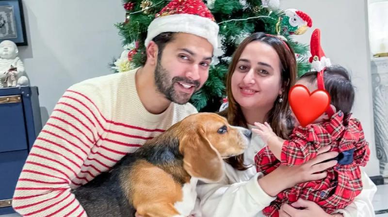 Varun Dhawan first family photo with wife Natasha and daughter Lara News In Hindi