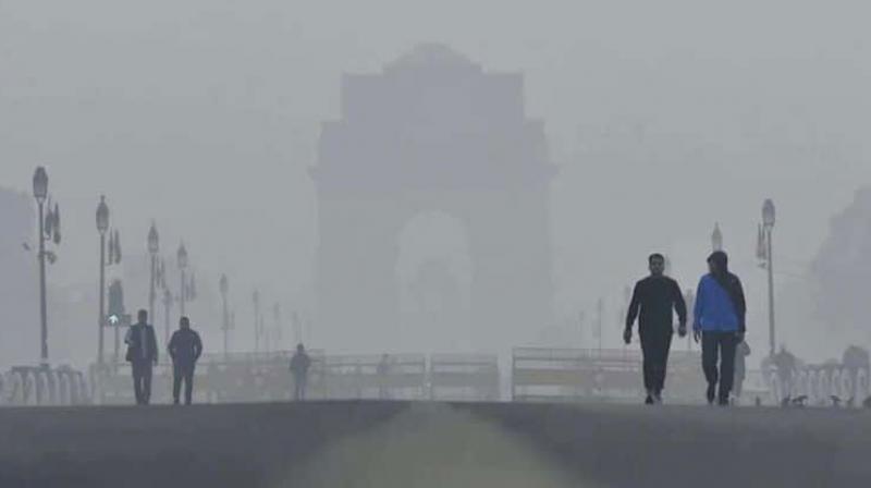 Dense fog in parts of Delhi, minimum temperature 10.2 degree Celsius..