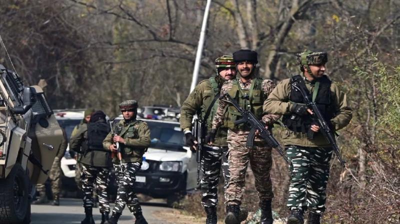 Kulgam Encounter forces and terrorists, 6 terrorists killed News in Hindi