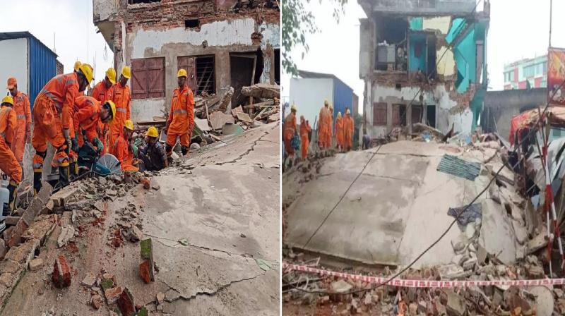 Jharkhand building collapse in Deoghar, 3 killed news in hindi