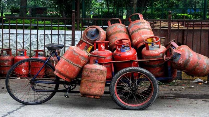  LPG Price Hike Huge increase in commercial cylinder prices from October 1 news