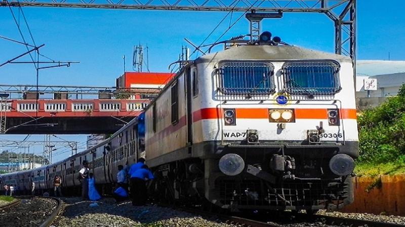 Indian Railways will run many special trains during the festive season news in hindi