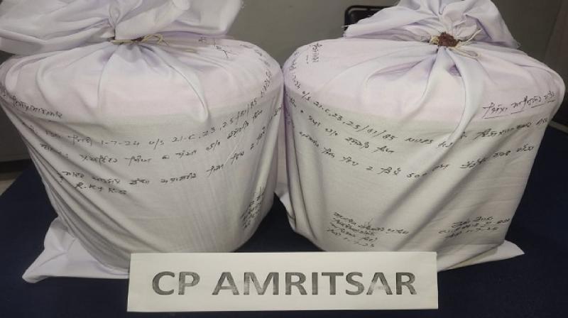 Amritsar Commissionerate Police arrested a drug smuggler and recovered 5 kg heroin