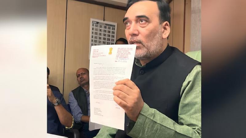 Delhi Air Pollution AAP Minister Gopal Rai Urges Centre for Artificial Rain news In Hindi