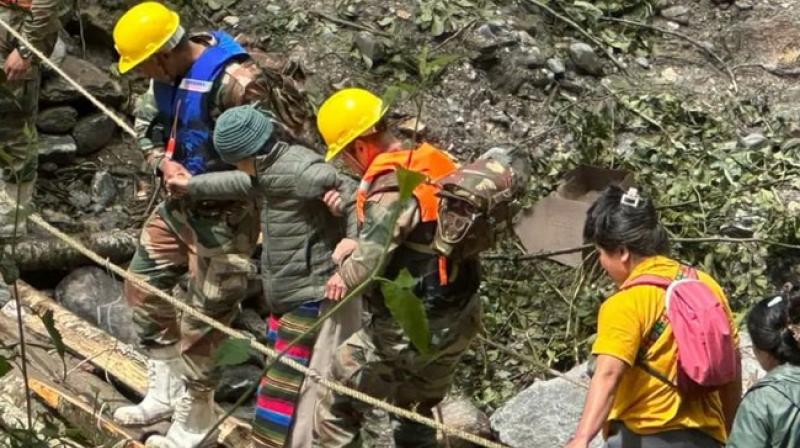 Army evacuates 300 more stranded tourists to safer places in North Sikkim district