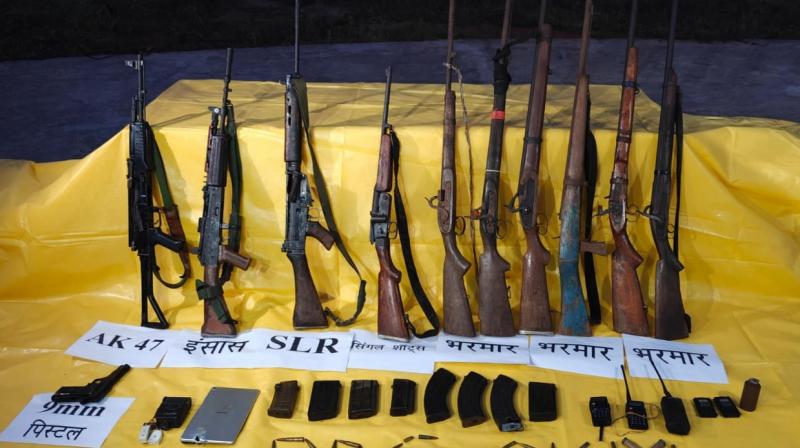 Encounter in Sukma, Chhattisgarh, many weapons recovered news in hindi