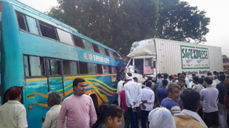 MP: Three killed, more than 10 injured in bus-container collision