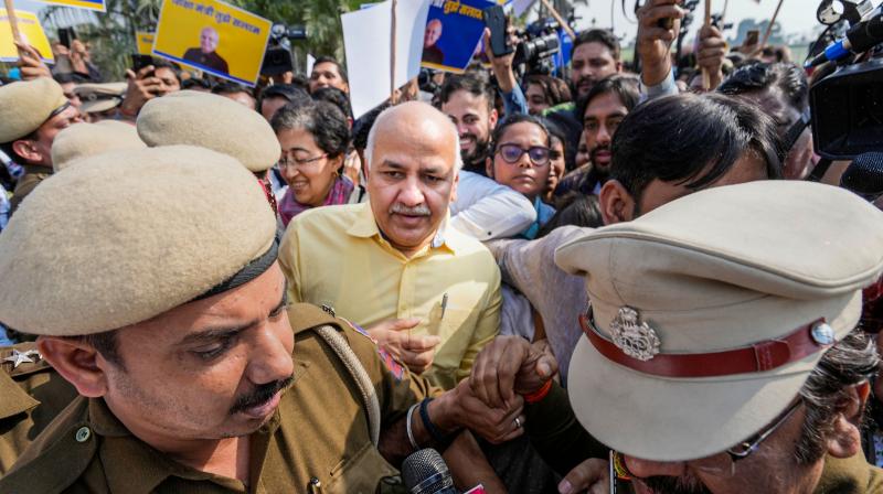 CBI arrested Manish Sisodia in excise policy corruption case (फोटो साभार PTI)