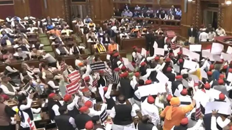 Uproar in Jharkhand Assembly over suspension of BJP MLAs