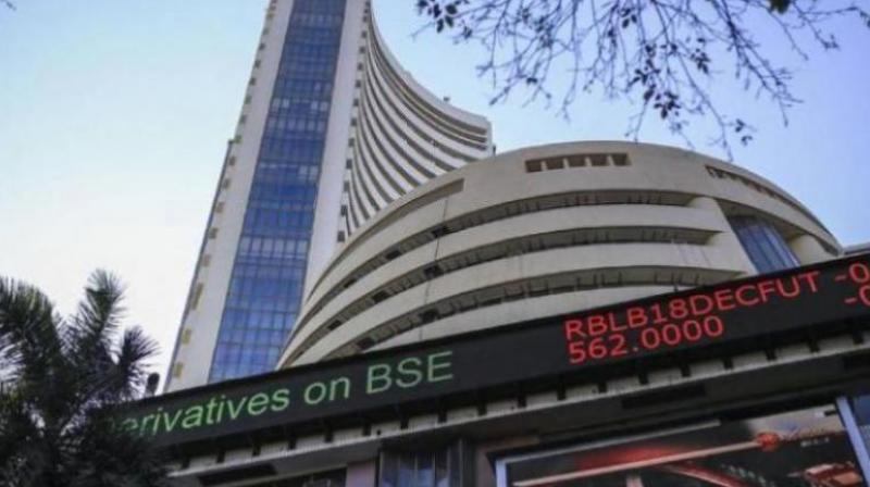 Sensex, Nifty rise in early trade News In Hindi