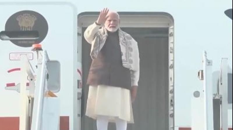 PM Modi leaves for historic visit to Kuwait latest News In Hindi