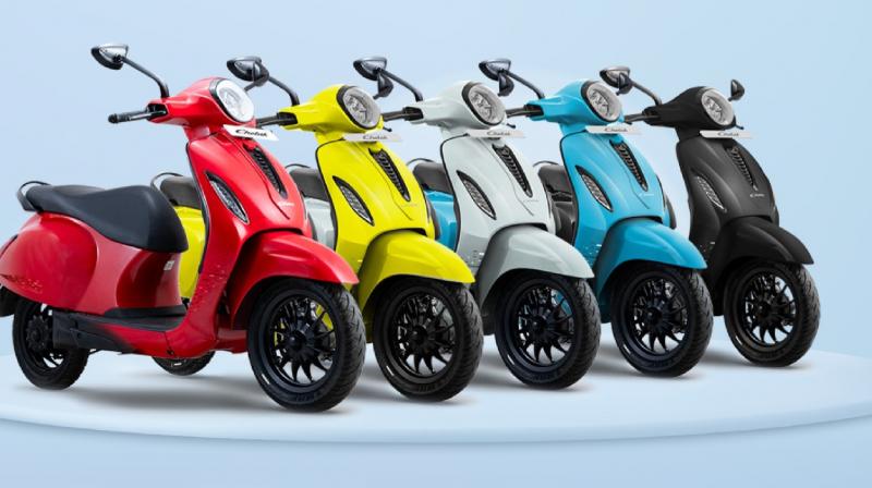 Bajaj Auto launches Chetak 2901 electric scooter news in hindi