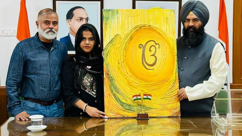 Talented painter honored by Deputy Speaker Jai Krishna Singh Rowdy