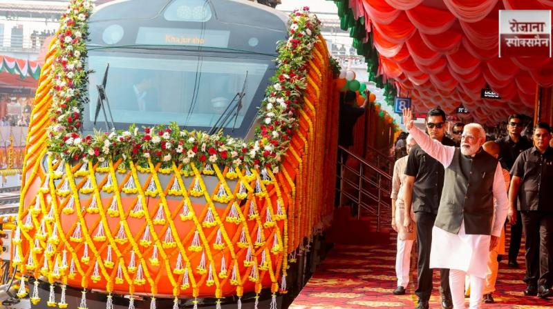 PM Modi flagged off four new Vande Bharat trains from Kashi news in hindi 