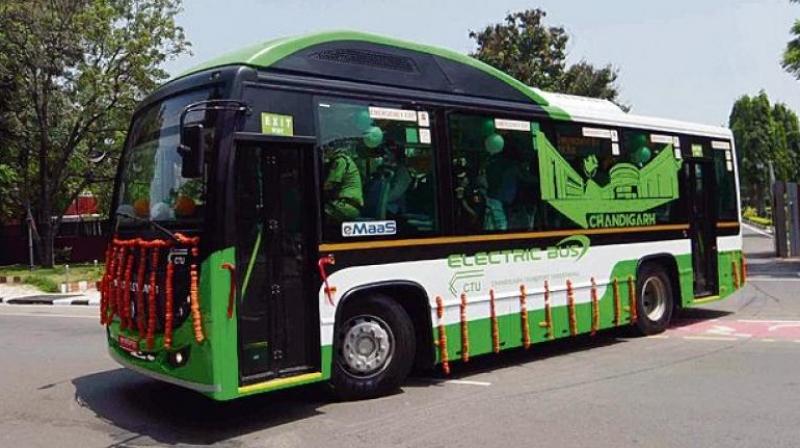 Electric bus